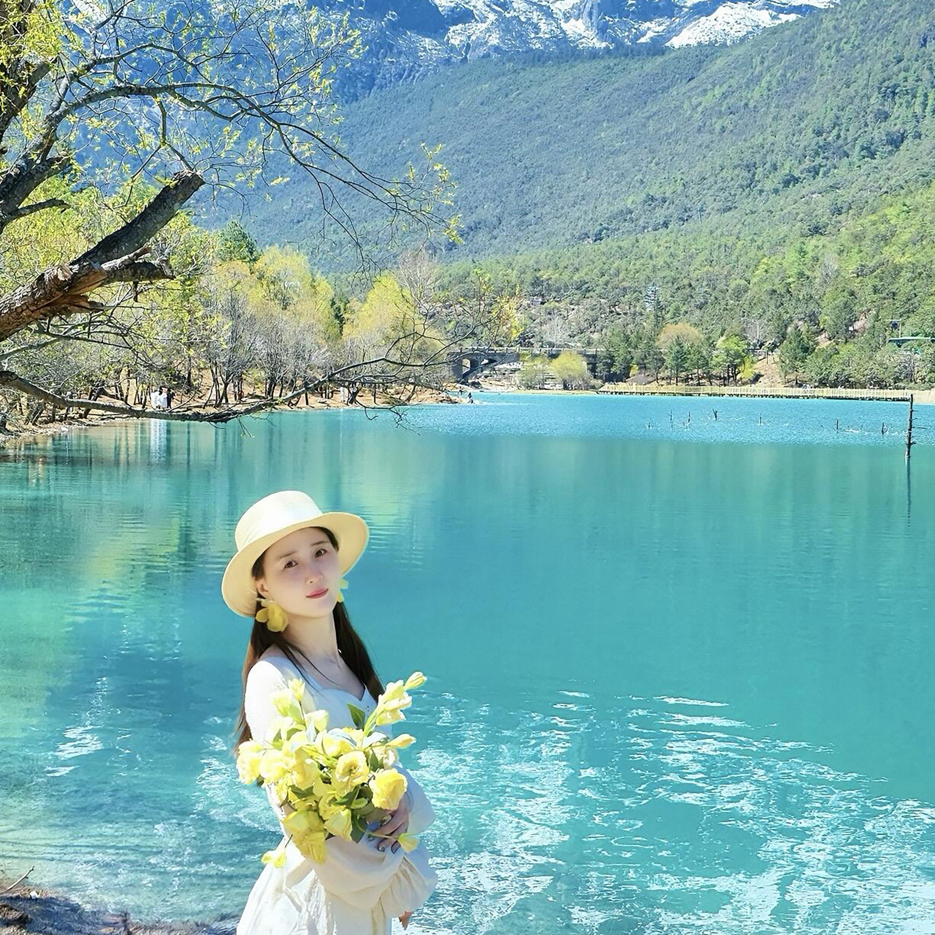 云南旅游丽江玉龙雪山索道香格里拉倾心游5天4晚8人纯玩精品小团