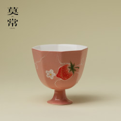 Mo Chang Ceramic Creative Hand-Painted Strawberry High-Footed Master Cup Jingdezhen Handmade Ceramic Tea Cup High-Value Tea Tasting Cup