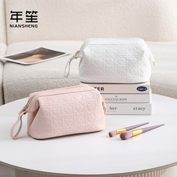 Cosmetic Bag for Women, Large Capacity, 2025 New Model, High-End Portable Hand-Held Cosmetic Storage Bag, Partitioned Travel Toiletry Bag