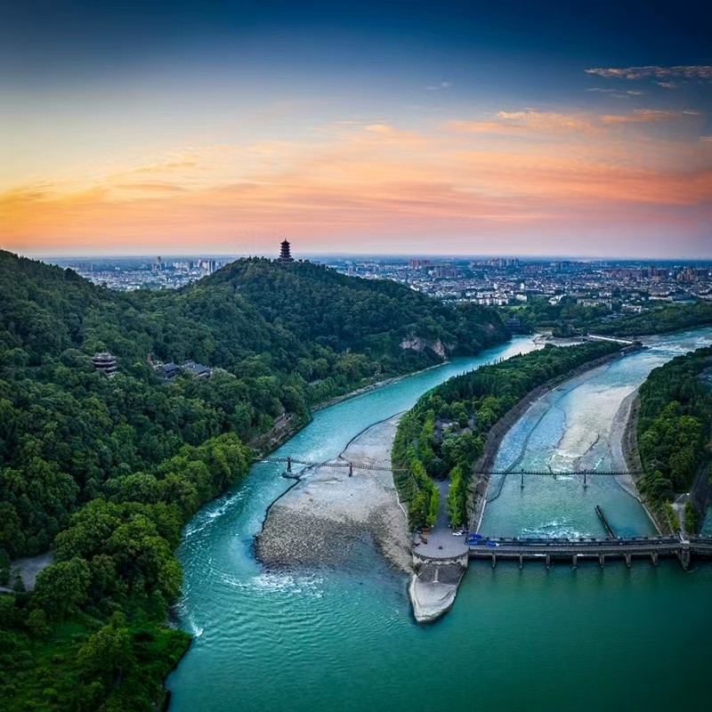 包车游&都江堰+卧龙中华大熊猫苑神树坪基地&一单一团&不拼车