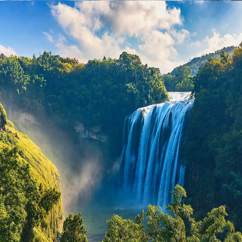 29人小团|4钻酒| 2+1保姆车贵州旅游纯玩5天黄果树小七孔西江苗寨