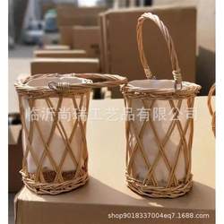 Rustic Wicker and Rattan Hand-Held Flower Basket, Homestay Decoration, Artistic Woven Vase Decoration, Creative Hand-Held Picnic Basket