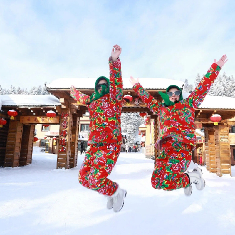 哈尔滨旅游亚布力雪乡漠河旅游8天7晚跟团+2晚4钻酒店+3小时滑雪
