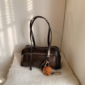 
Autumn and winter new high-end retro baguette bag niche armpit bag commuting versatile large-capacity portable shoulder bag