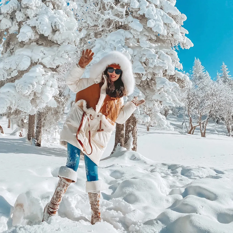 飞猪冬游滑雪驯鹿4人SUV团漠河北极村哈尔滨东北旅游5天4晚跟团游