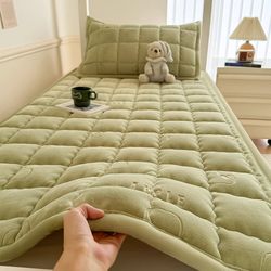Celot Kever Milk Velvet Mattress Dormitory Student Single Soft Mattress Pad Winter Warm Pad Blanket Pad