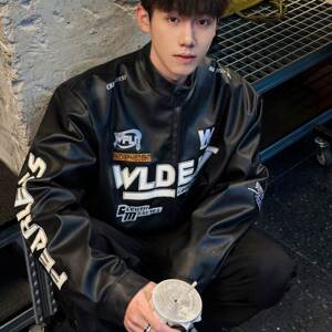 
American motorcycle style stand collar leather jacket men's black racing suit jacket 2026 trendy brand handsome high-end jacket jacket