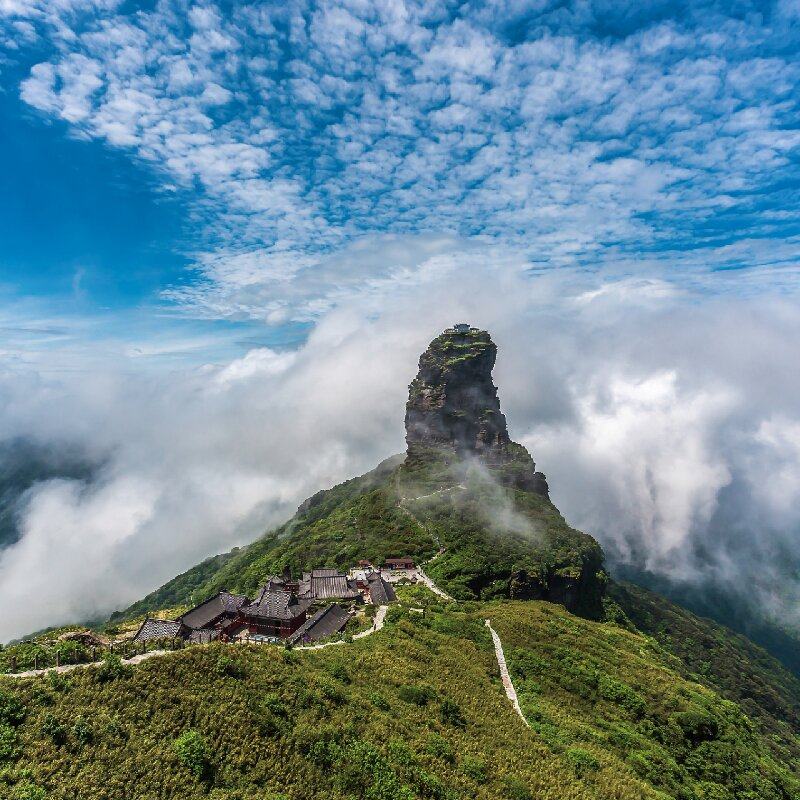 西江千户苗寨+小七孔+镇远+梵净山3天2晚 宿苗寨观夜景 多套餐