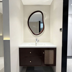 Xiaohongshu Recommends a Vintage-Style Bathroom Cabinet Set, a Rattan Bathroom Cabinet with a Ceramic Integrated Washbasin Set