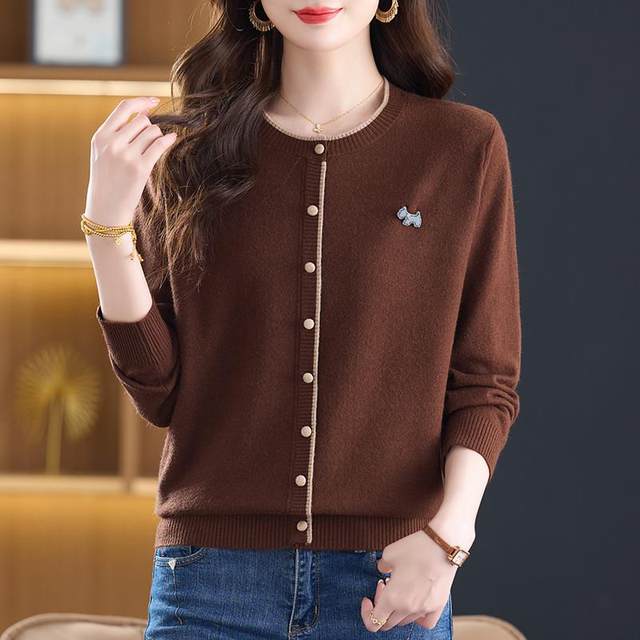 Speedy mom wear autumn new round neck sweater women's loose large size foreign style age-reducing sweater bottoming shirt spring and autumn