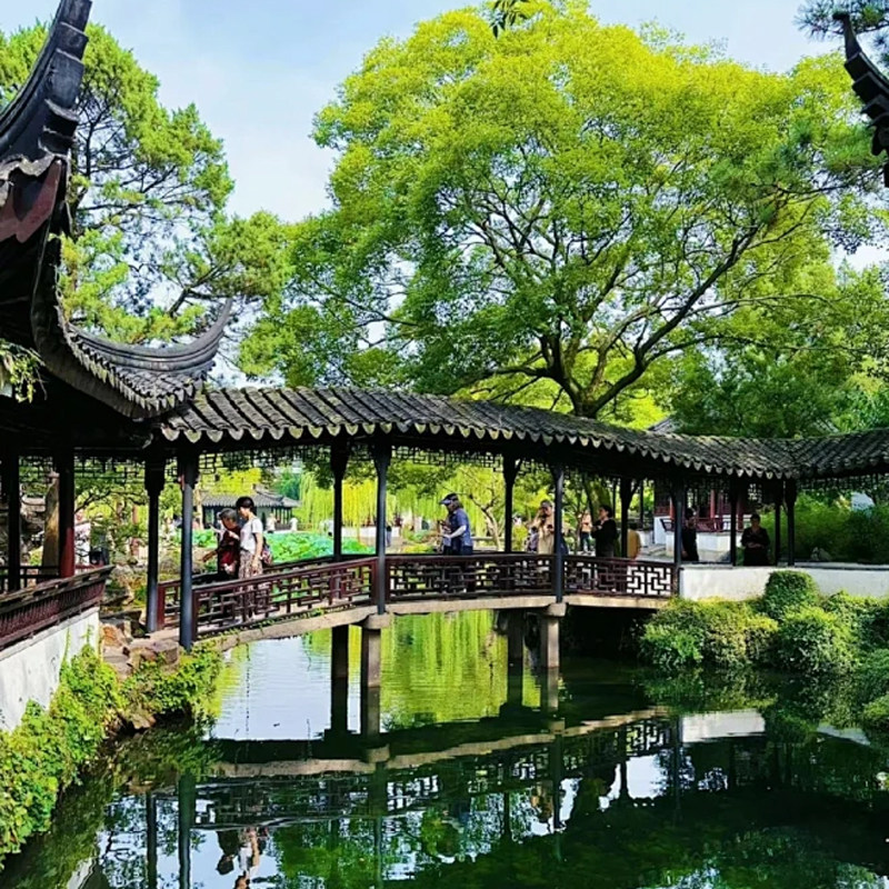 含往返机票【苏沪杭+迪士尼乐园】上海进杭州出,宿乌镇内5天4晚