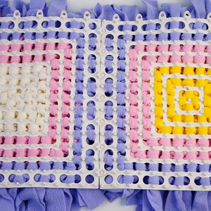 
Sniff pad for dogs to consume physical energy and leak food. Sniff and sniff decompression slow food bowl for cats and pets to relieve boredom.