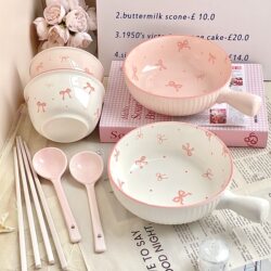 Cute Ceramic Bowl with Handle for Girls, High Aesthetic Value, Household Dining Bowl, Personal Dining Set, Bowl, Chopsticks, Spoon Set
