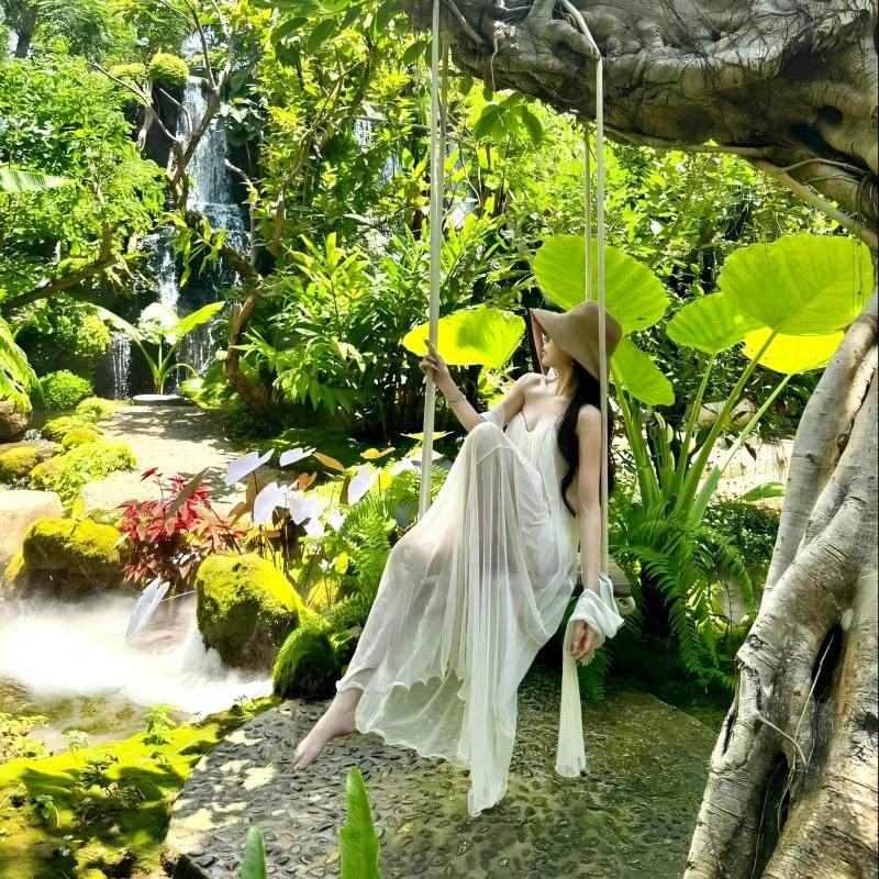 炫酷玩法+网红景点+豪华住宿西双版纳花卉园曼听公园5天4晚私家团