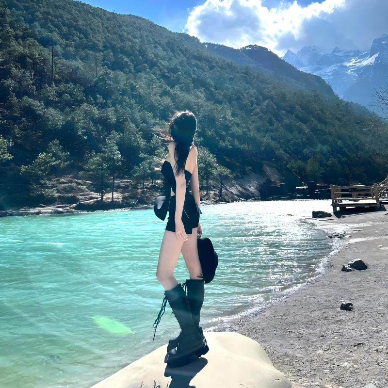 潮玩旅行+纯玩昆明大理丽江香格里拉泸沽湖束河古镇10天9晚跟团游