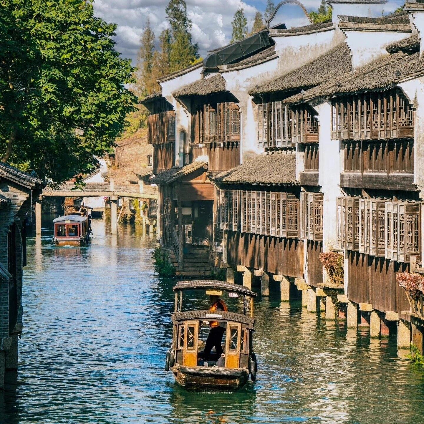 杭州/上海出发乌镇一日游 2-6人小团含门票上门接送纯玩夜游古镇