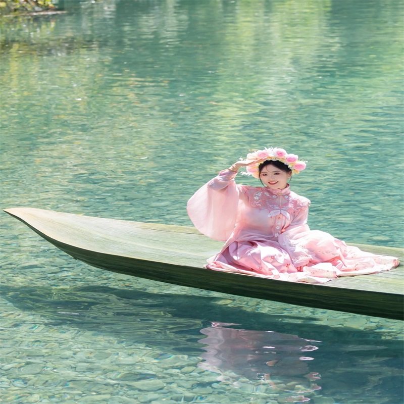 恩施武汉5日 屏山峡谷恩施大峡谷/黄鹤楼省博馆东湖长江大桥武大