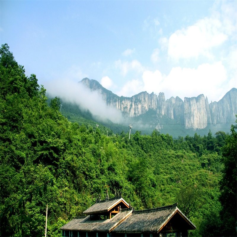 恩施宜昌5天16人团恩施大峡谷/大清江/两坝一峡三峡大坝/三峡人家