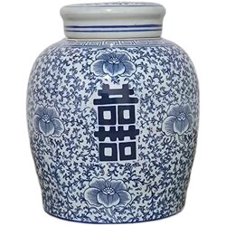 Blue and white ceramic vase 