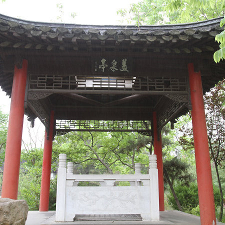 【万卷说】大明寺 谒访古刹 人工讲解1.5H | 不含门票