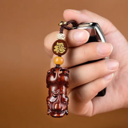 Pixiu Keychain Made of Purple Sandalwood Carving, Creative and Safe-Keeping Accessory for Men and Women, Car Key Pendant, Bag Charm, Small Jewelry Chain