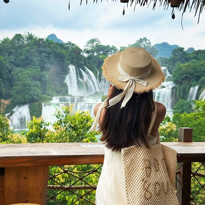 纯玩含机票 广西旅游南宁百色明仕村德天瀑布藏金洞4天3晚跟团游