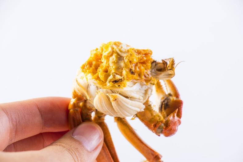 大闸蟹怎么吃，看完你就明白了(图7)