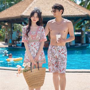 New couple swimsuits, one-piece dress, flat angle men and women's suits, steel support, gather to make you look slim and cover your belly and soak in hot spring vacation