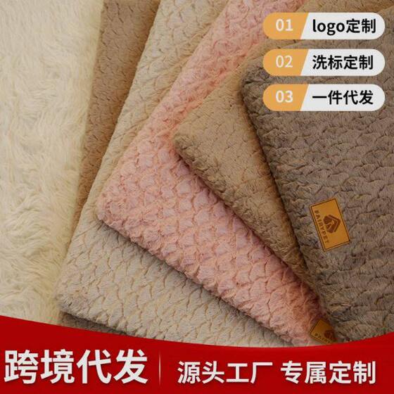 
Plush for all seasons in winter and removable and washable mats for cats and dogs, dog warm pet supplies, and den heating.