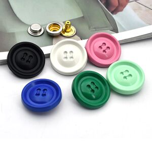 
Colorful flat four-fold buckles without seam, metal buttons, color clothes, pants, mother buttons, snap buttons, down jacket, concealed buttons, delivery tools