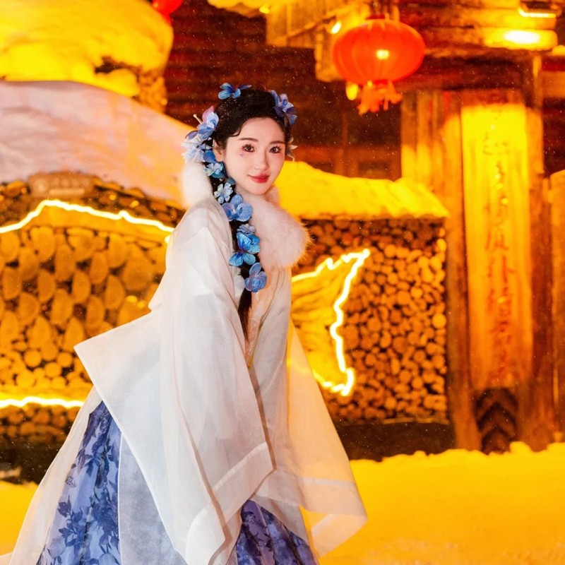 【纯玩含机票】吉林旅游延吉长白山二道白河温泉滑雪6天5晚跟团游