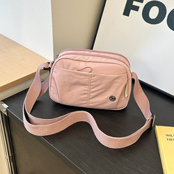 Lightweight Small Crossbody Bag for Women, New Fashionable and Exquisite Versatile Horizontal Shoulder Bag, Solid Color Crossbody Bag for Travel and Commuting