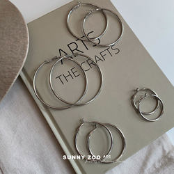 Sunnyzoo｜Classic Hoop Earrings, Gold and Silver Plain Hoops, Large Earrings with European and American Style, Versatile for Square and Round Faces, High-End Earrings