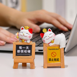 Small Blackboard Lucky Cat Figurine, No Procrastination, Office Desk Decoration, Stress-Relief Healing Gift for Workstations, Birthday Present