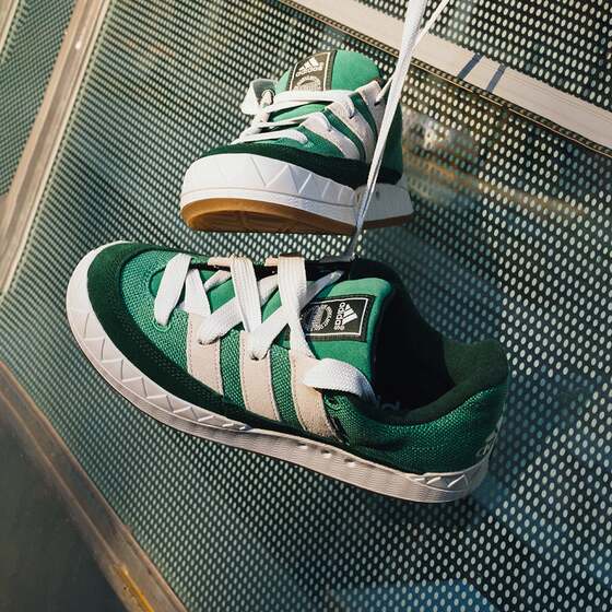 
Adidas clover adimatic skateboard shoes moral training shoes shark bread shoes sports casual shoes men's shoes