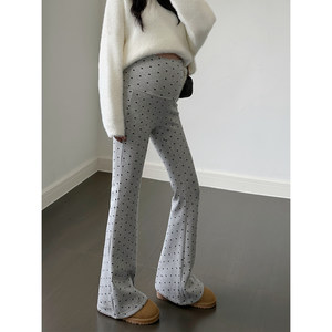 
Pregnant women's polka-dot micro-flared pants that won't tighten the belly in autumn and winter, plus velvet and thickening, 2025 new outer wear yoga leggings