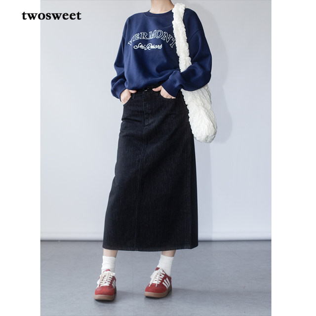 twosweet four-season commuting denim black skirt/not faded high waist straight tube small A slim mid-length skirt for women
