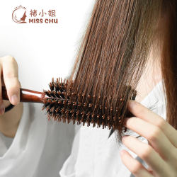 Comb for Curling Hair, Women's Home-Use Wooden Comb with Boar Bristles, Roller Comb for Women, Inward Curling Bangs, Fluffy Straight Hair Styling, Salon Styling for Men