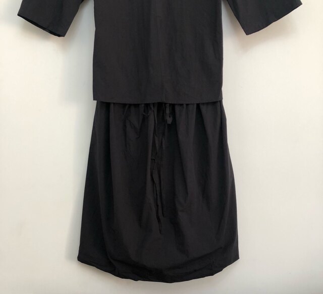 Sandy discount women's clothing, solid color, literary and 7-quarter sleeve waist-hugging dress, half-open plaid round neck drawstring full cotton skirt