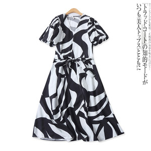 
Woven rayon dress summer new foreign trade women's fashion V-neck waist lantern short-sleeved pullover long skirt 17603