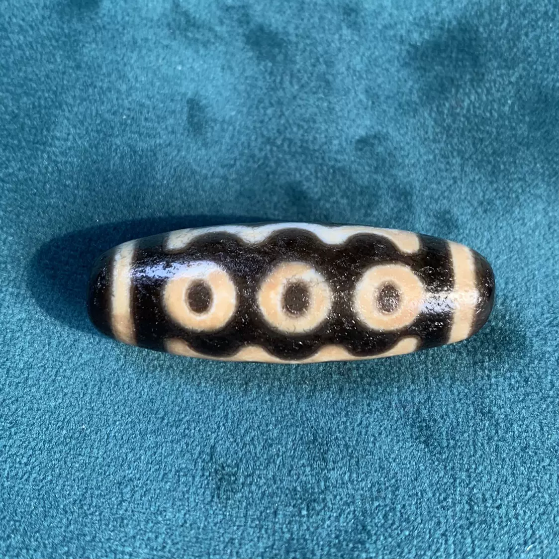 西蔵老礦紅朱砂宝瓶型虎牙天珠 西蔵老礦紅朱砂宝瓶型虎牙天珠 - メルカリ