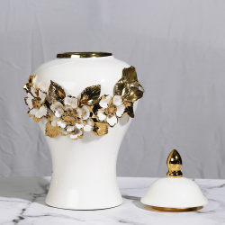 Hot-selling flower arrangement new electroplated decal golden general jar European ceramic vase crafts ornaments decoration storage