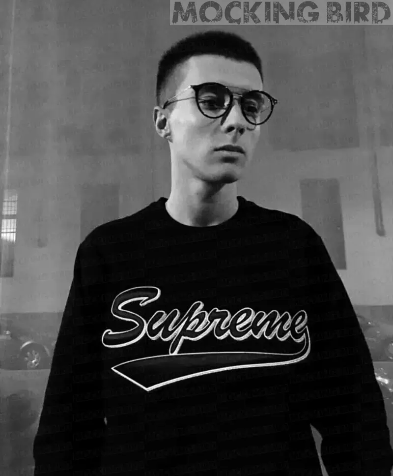 嘲笑鳥Supreme Brush Script Crewneck 波浪字母衛衣- Taobao