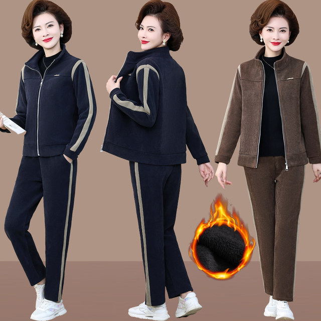 Middle-aged women's new winter tops 40 and 50 years old mothers' winter sports suits plus velvet and thickening casual two-piece winter set