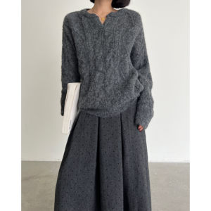 Procrastination /Lazy Wind V -neckline Sweater Design Significant Autumn and Winter Loose Planetary Western Sweaters