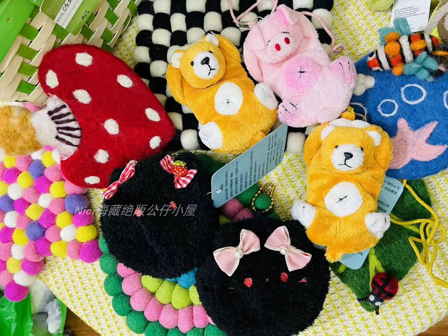 外贸hello Kitty零钱包小挂件古早小黄熊手机包毛绒