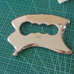 Multifunctional Weighted Pore-Reducing Improved Version Four-Corner Knife 700g Stainless Steel Fascia Knife Muscle Relaxation Massage Scraping Board