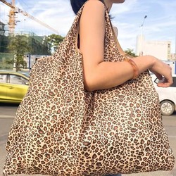 Large Capacity, Large Size, Foldable Cartoon Waterproof Storage Travel Eco-Friendly Shopping Bag, Shoulder Tote Bag for Grocery Shopping, Free Shipping