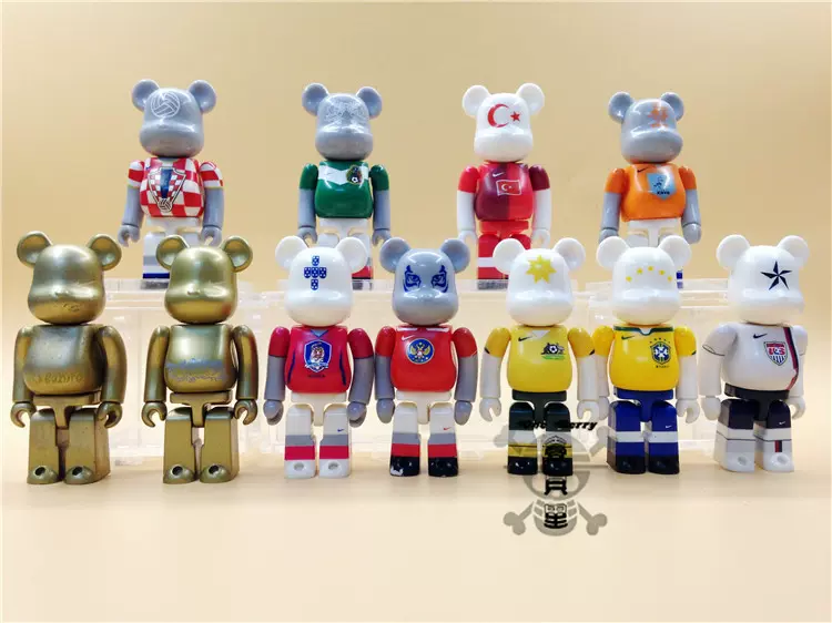 MEDICOM 散貨BEARBRICK 100% Nike Joga Bonito 巴西隊世界盃