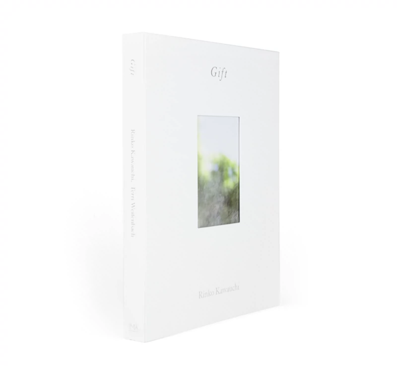 现货 川内伦子摄影集 Rinko Kawauchi - Gift 川内伦子-礼物 原版艺术 艺术摄影 原版进品 日版 日本摄影书 华源时空-Taobao